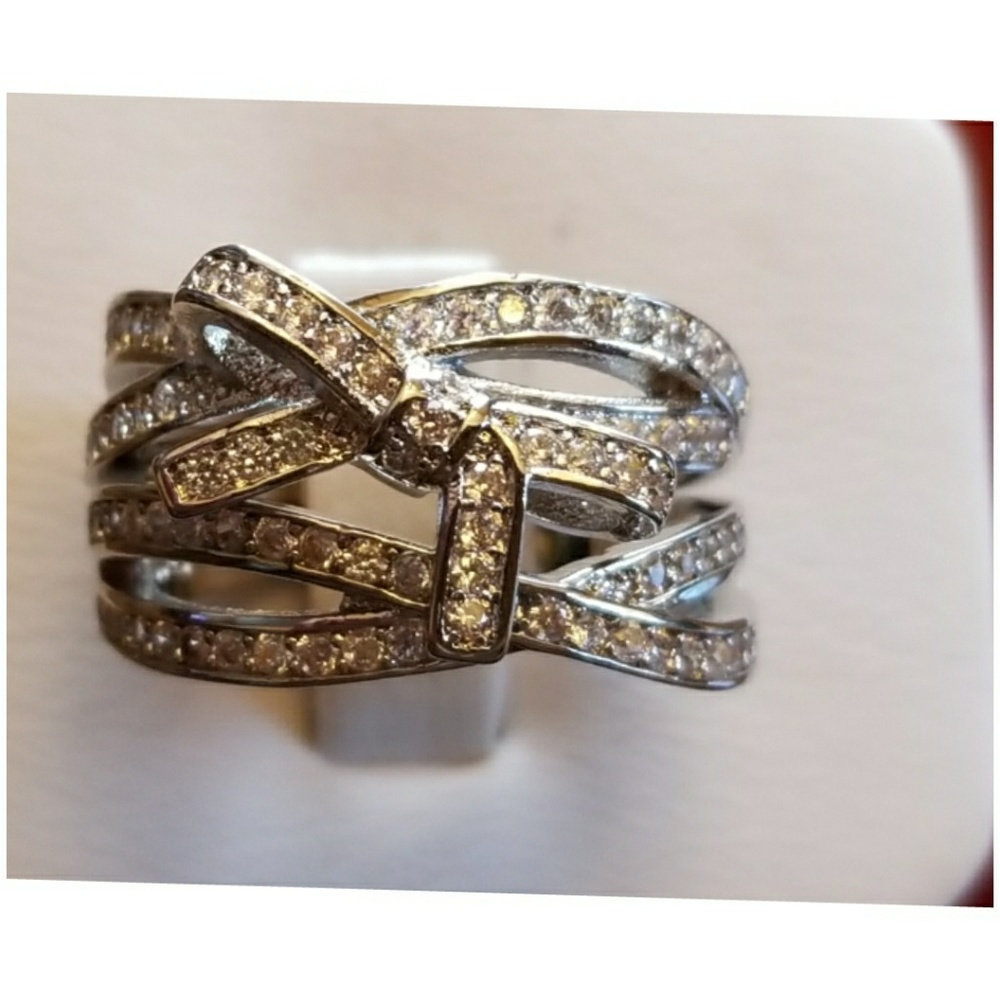 Genuine 1ct White Topaz Bow Ring Size 6.5